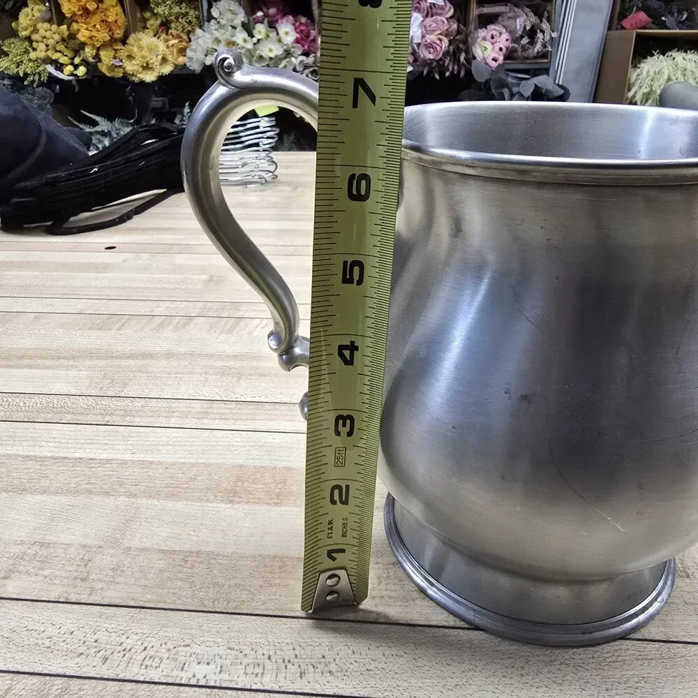 Vintage Oneida Heirloom Handled Pewter‎ Pitcher 7” Height Heritage Old Money